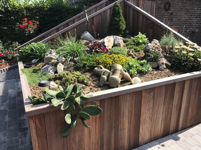 [KEY1] [KEY2] [KEY3] [KEY4]